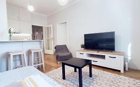 Barska 21 By Homeprime